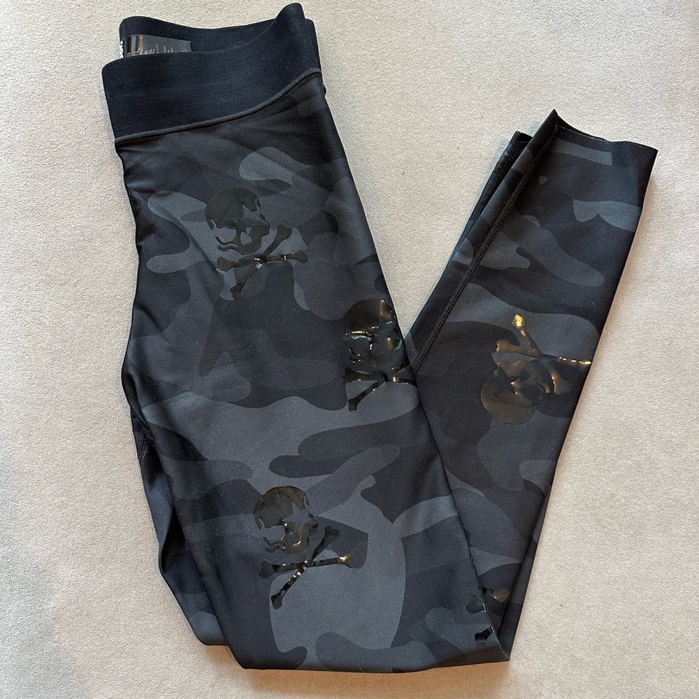 Ultracor SoulCycle Skull Leggings